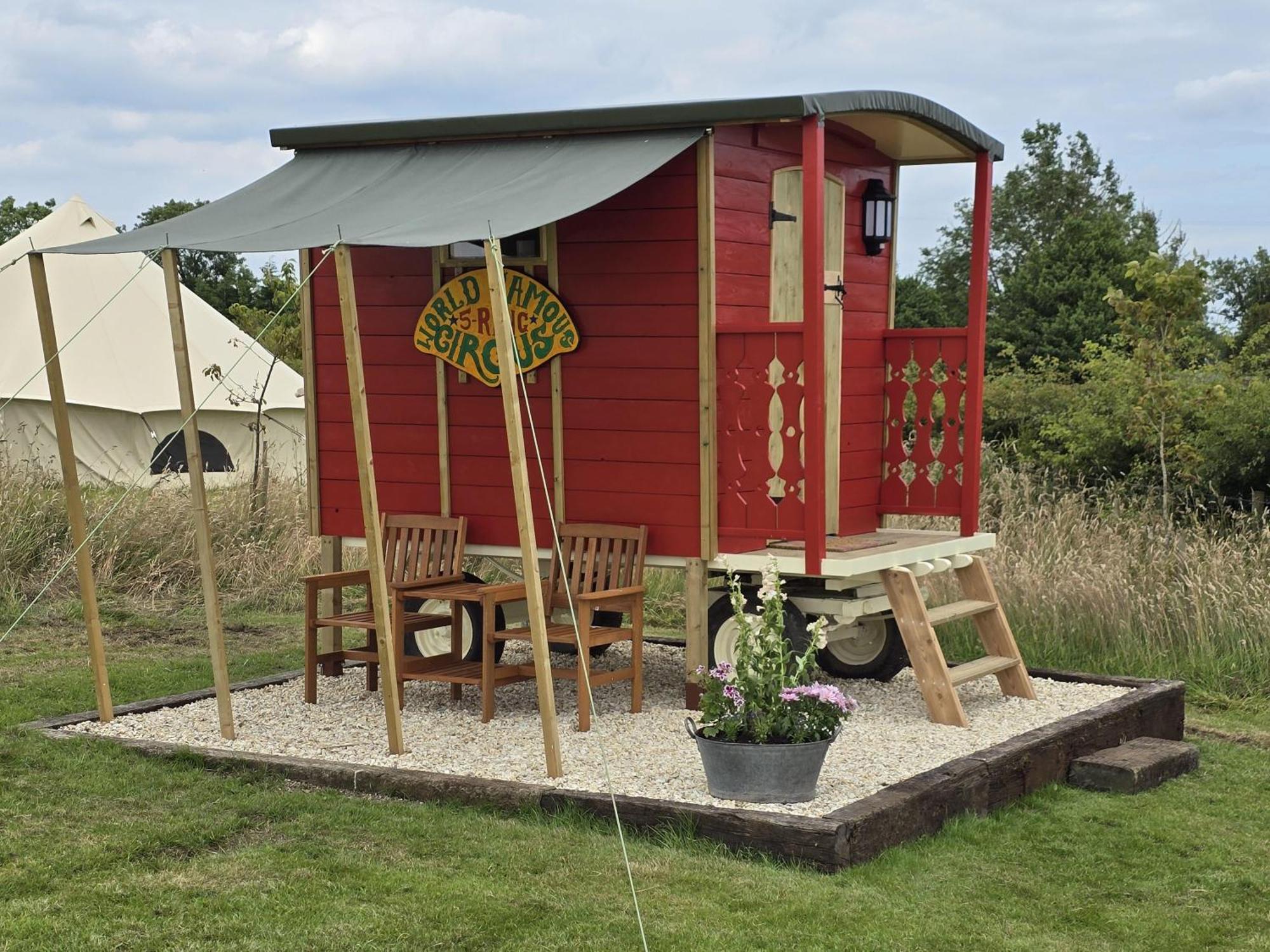 Restored Circus Wagon Saltburn-by-the-Sea Eksteriør billede